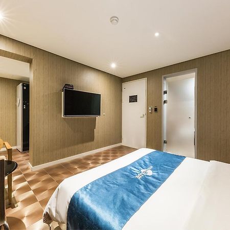 Cheonho Hotel The Blue 서울특별시 외부 사진