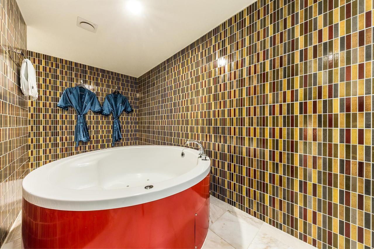 Cheonho Hotel The Blue 서울특별시 외부 사진