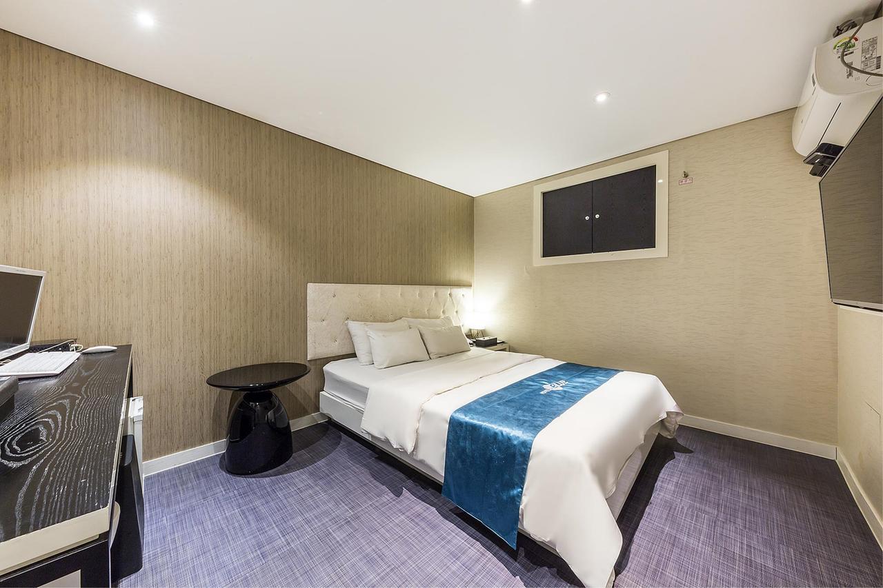 Cheonho Hotel The Blue 서울특별시 외부 사진
