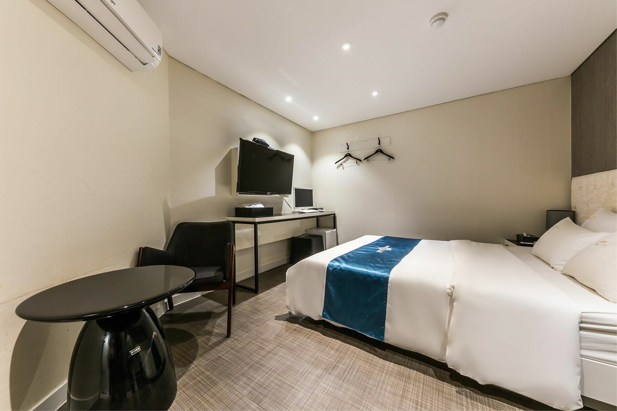 Cheonho Hotel The Blue 서울특별시 외부 사진