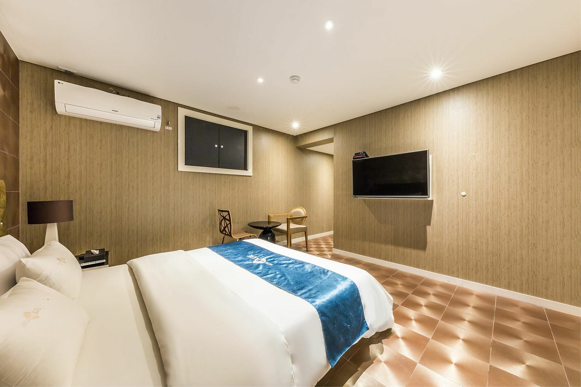 Cheonho Hotel The Blue 서울특별시 외부 사진